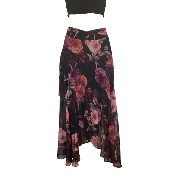 Marciano Black Floral Belted Lined Wrap Skirt Size 0 Asymmetrical Side Zip - Picture 3 of 9